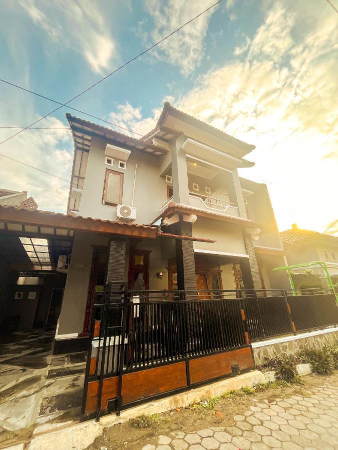 Homestay Kamar Tamu Gedongkiwo Yogyakarta Exteriör bild